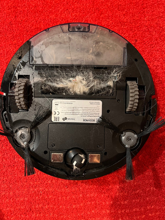 Karva-apuri vs. muut menetelmät: Mikä oikeasti poistaa lemmikinkarvat matosta?