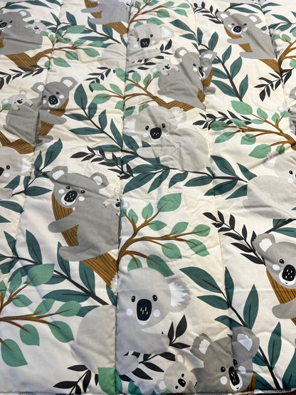 Sleeping platform for a pet